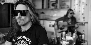 Janne Aslak - Alkoholistin silmät | Ohjaus: Timo Vehkaoja